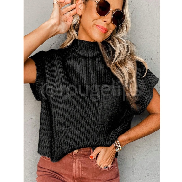 Knit Black Spring/Fall Short Sleeve Pullover Sweater Top Front Pocket - Picture 2 of 8